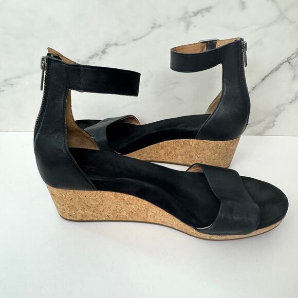 UGG Womens Zoe II Wedge Sandal Size 10 Leather MInimal Cushioned Comfort Black - Picture 4 of 10